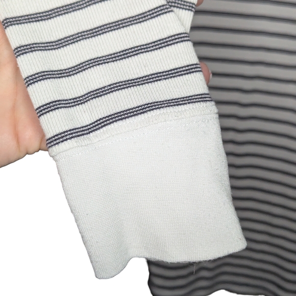 Thread & Supply Striped Ribbed Knit Admiration Top White Navy Small Long Sleeve - Picture 3 of 10